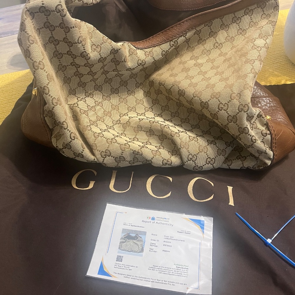 Gucci Large Canvas Hobo Bag with Dust Bag - Picture 6 of 16
